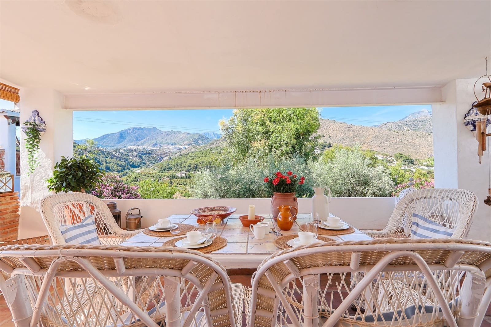 4 slaapkamer Villa te koop in Frigiliana met zwembad garage - € 995.000 (Ref: 9976366)