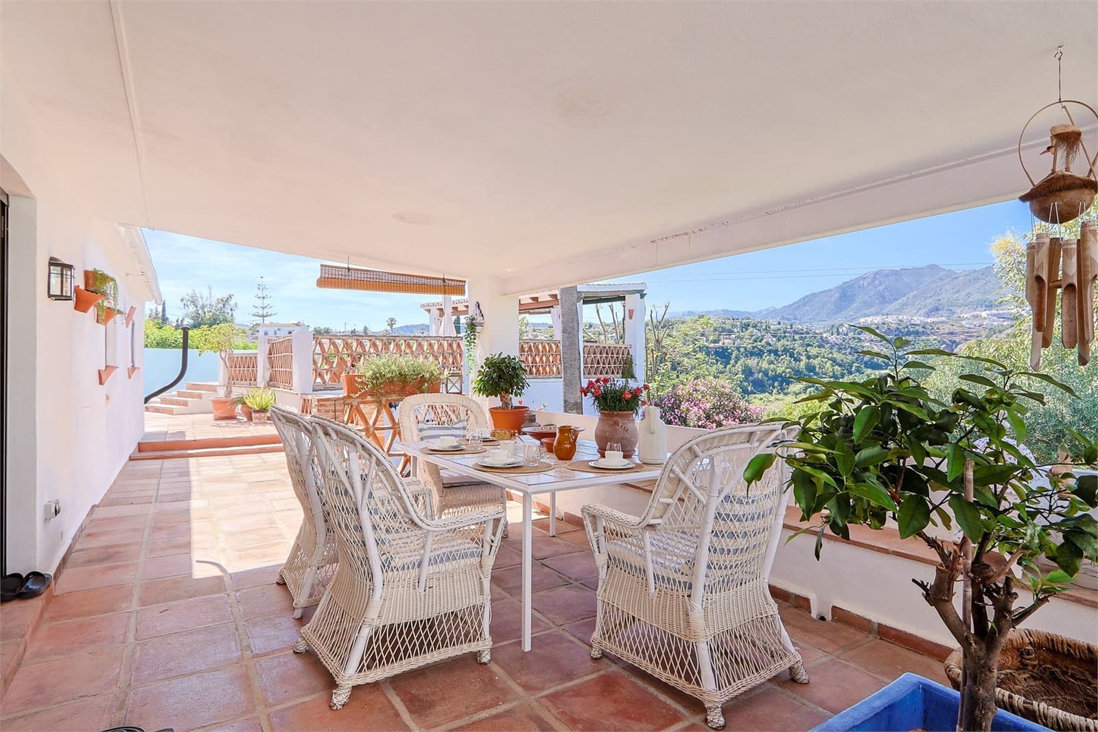 4 slaapkamer Villa te koop in Frigiliana met zwembad garage - € 995.000 (Ref: 9976366)