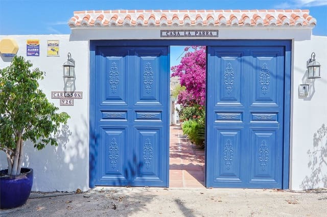 Villa/Maison à vendre à Frigiliana - 995 000 € (Ref: 9976366)