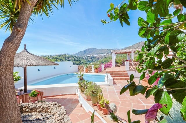 Villa/Maison à vendre à Frigiliana - 995 000 € (Ref: 9976366)