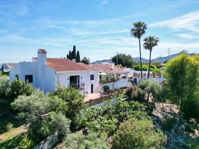 Villa/Maison à vendre à Frigiliana - 995 000 € (Ref: 9976366)