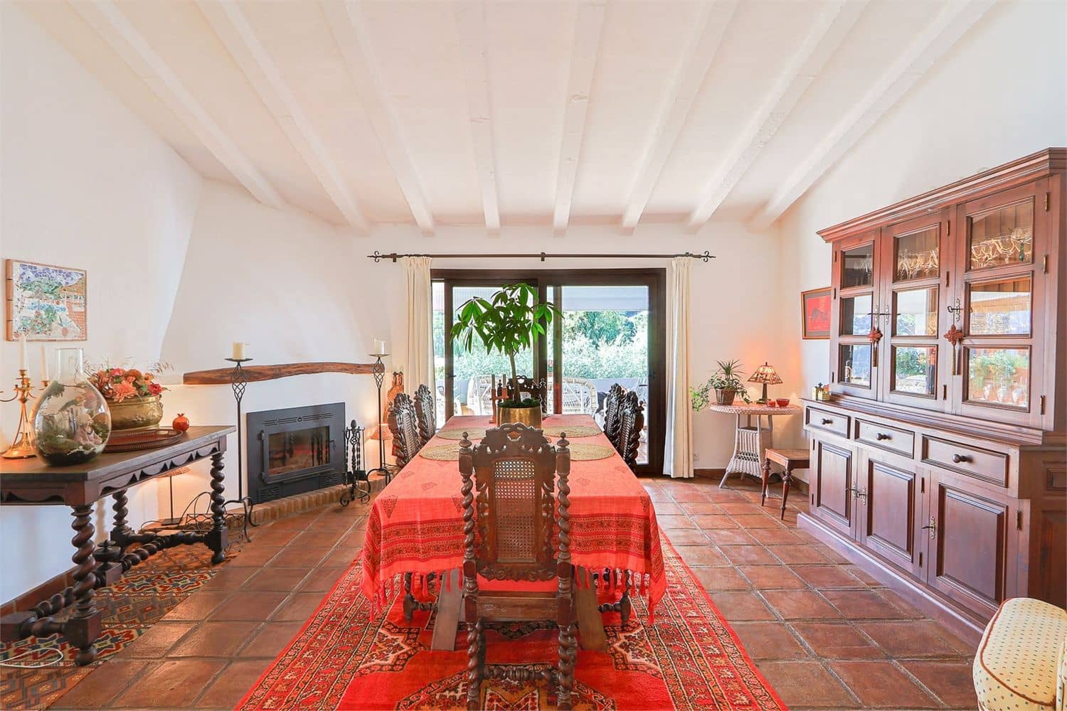 Villa for sale in Frigiliana with pool garage - € 895,000 (Ref: 9976366)