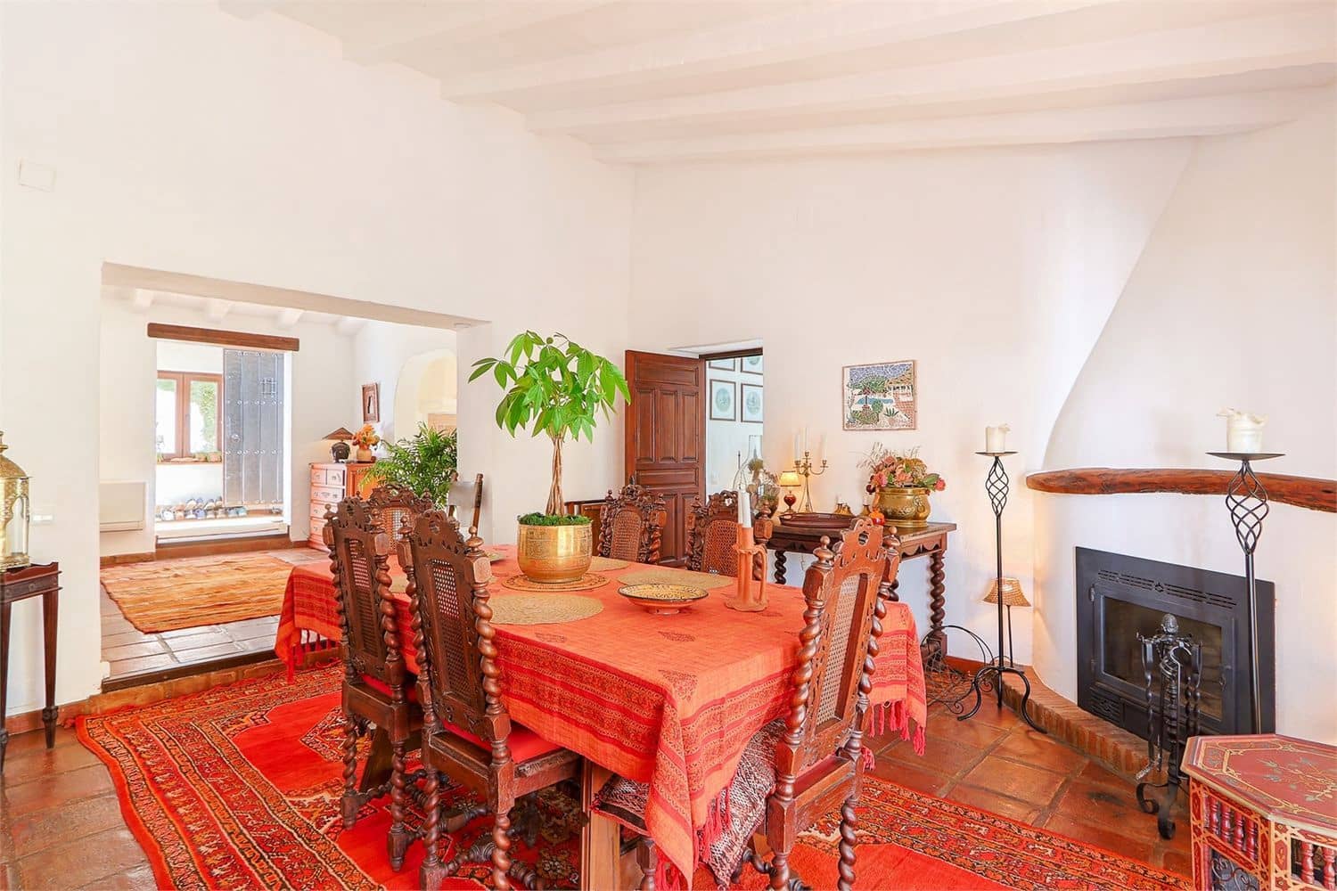 Villa for sale in Frigiliana with pool garage - € 895,000 (Ref: 9976366)