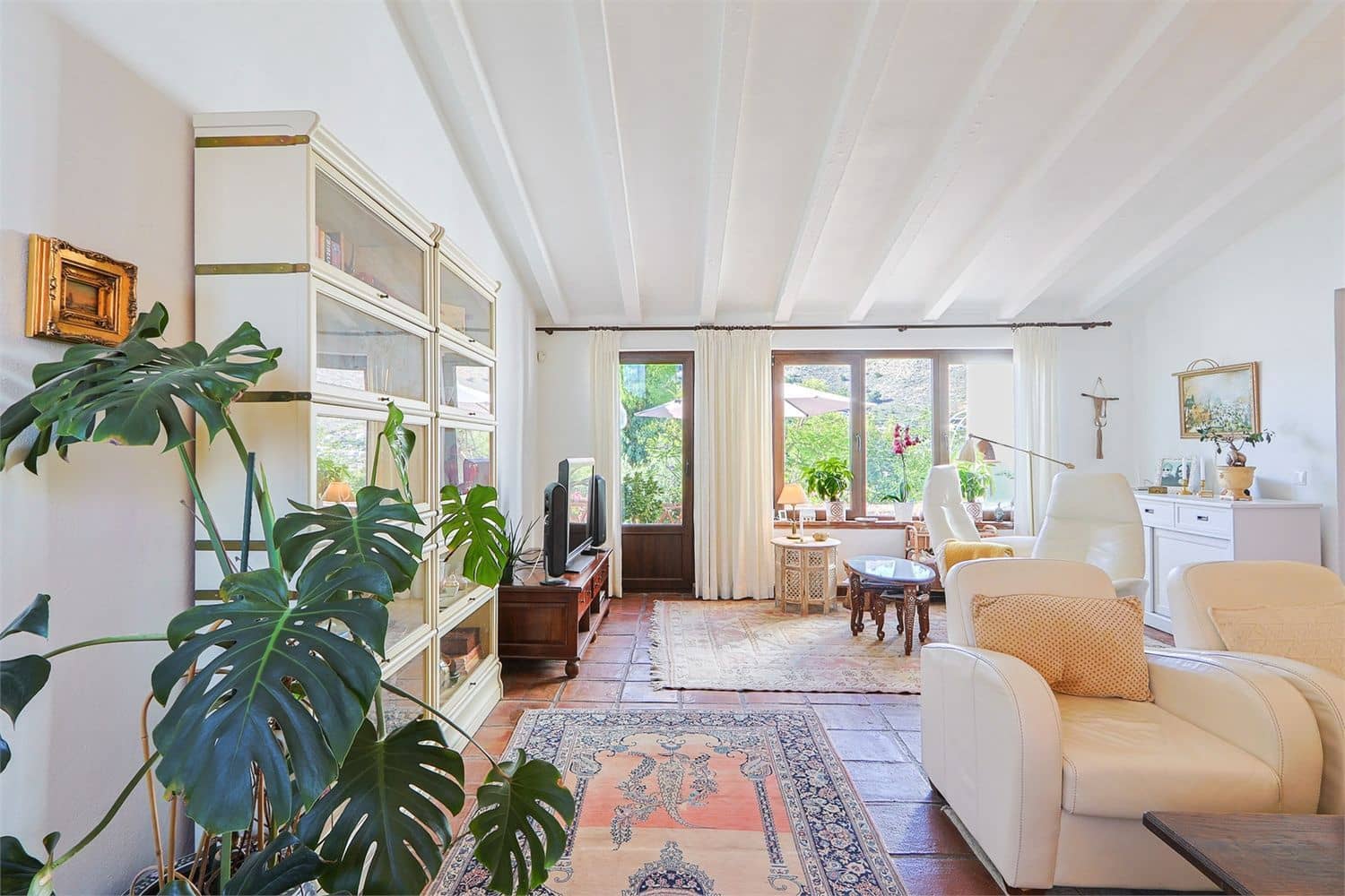 Villa for sale in Frigiliana with pool garage - € 895,000 (Ref: 9976366)