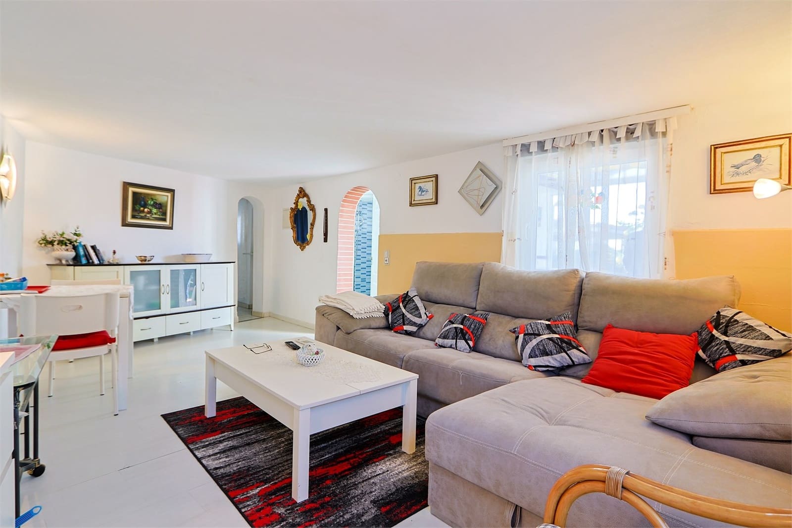 3 bedroom Villa for sale in Torrox with pool - € 399,000 (Ref: 9976368)