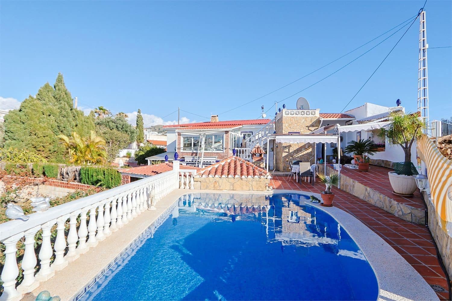 Huvila myytävänä paikassa Torrox Park - 399 000 € (Ref: 9976368)