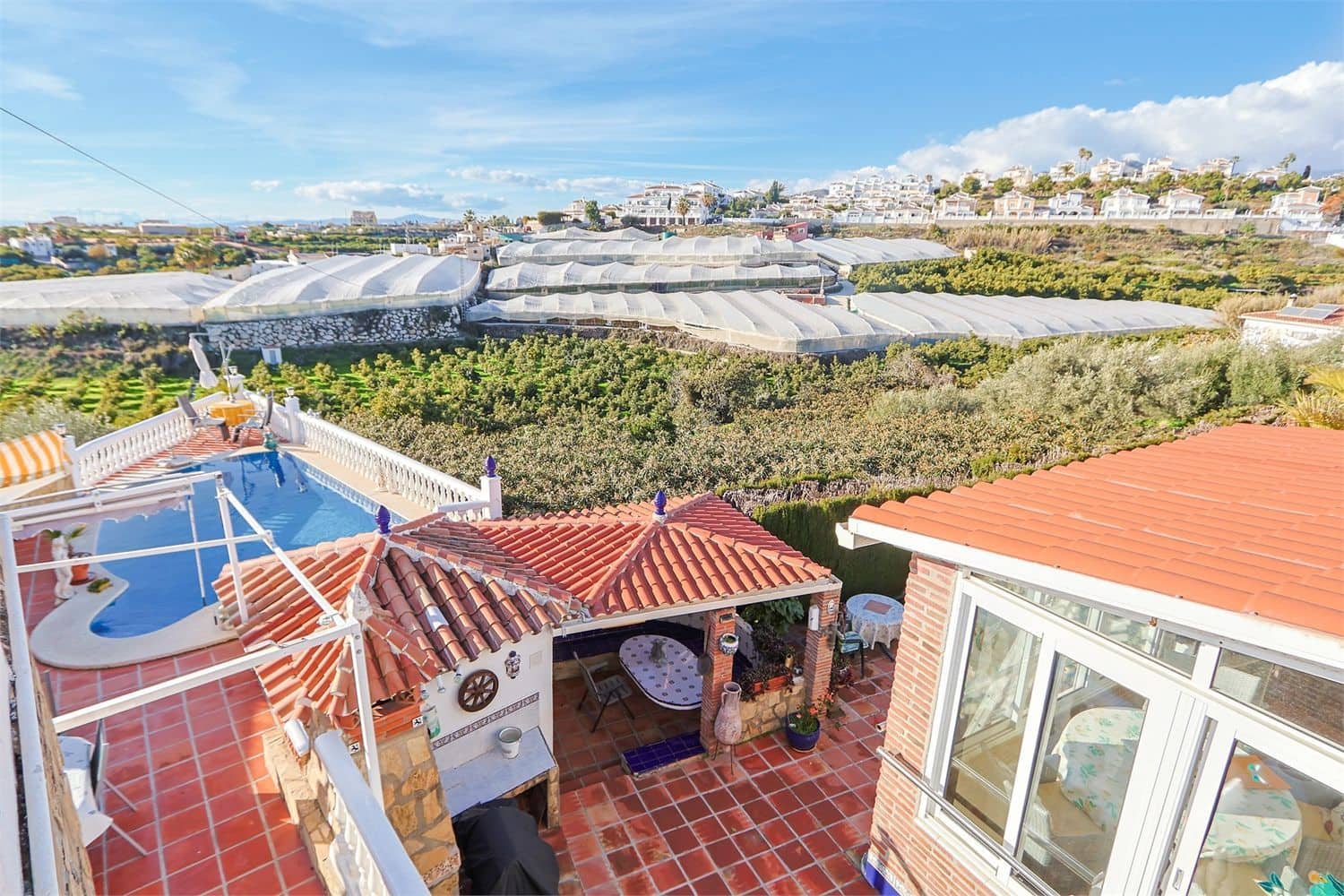 Huvila myytävänä paikassa Torrox Park - 399 000 € (Ref: 9976368)