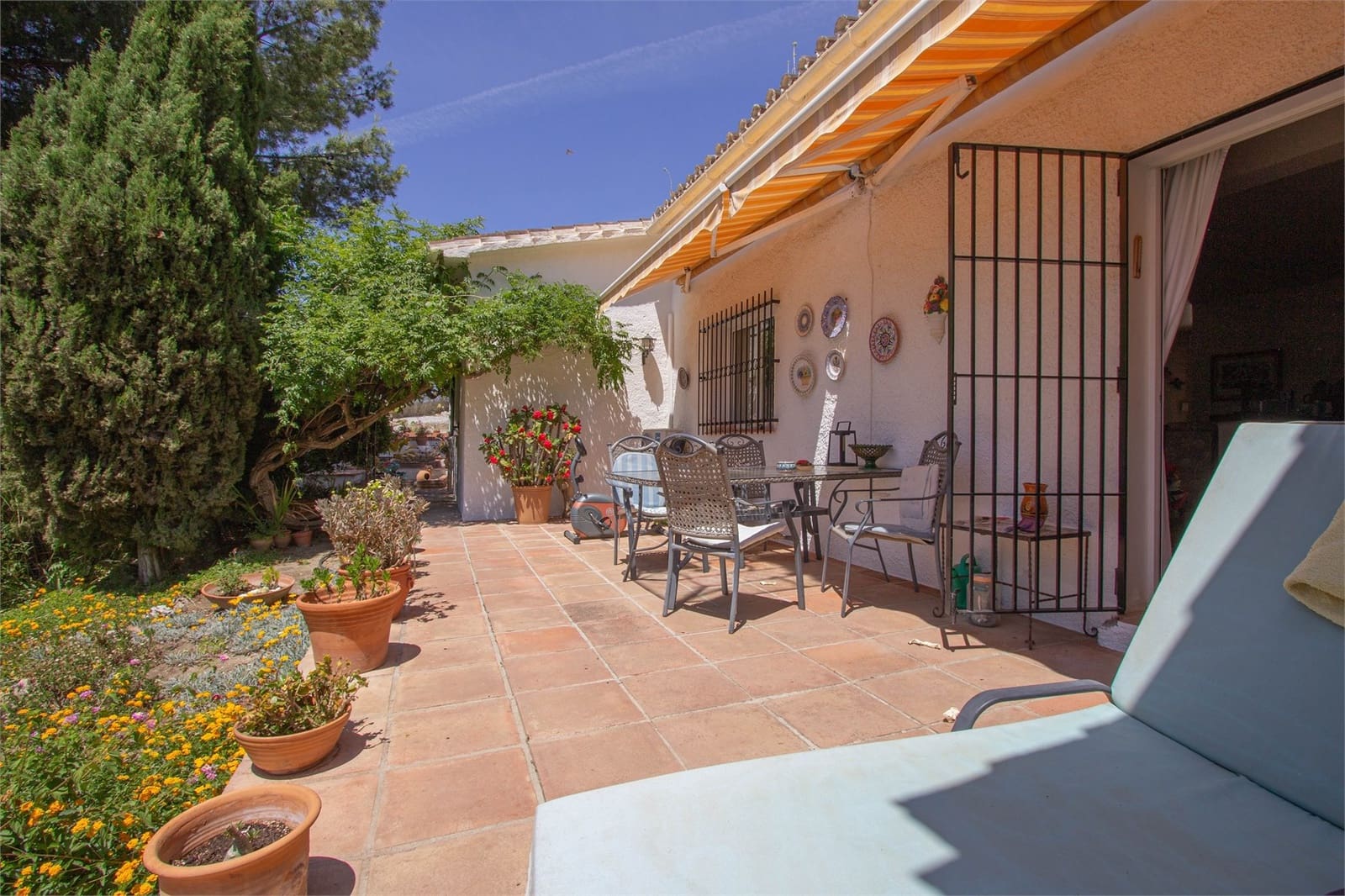 3 bedroom Villa for sale in Frigiliana with pool garage - € 620,000 (Ref: 9976369)