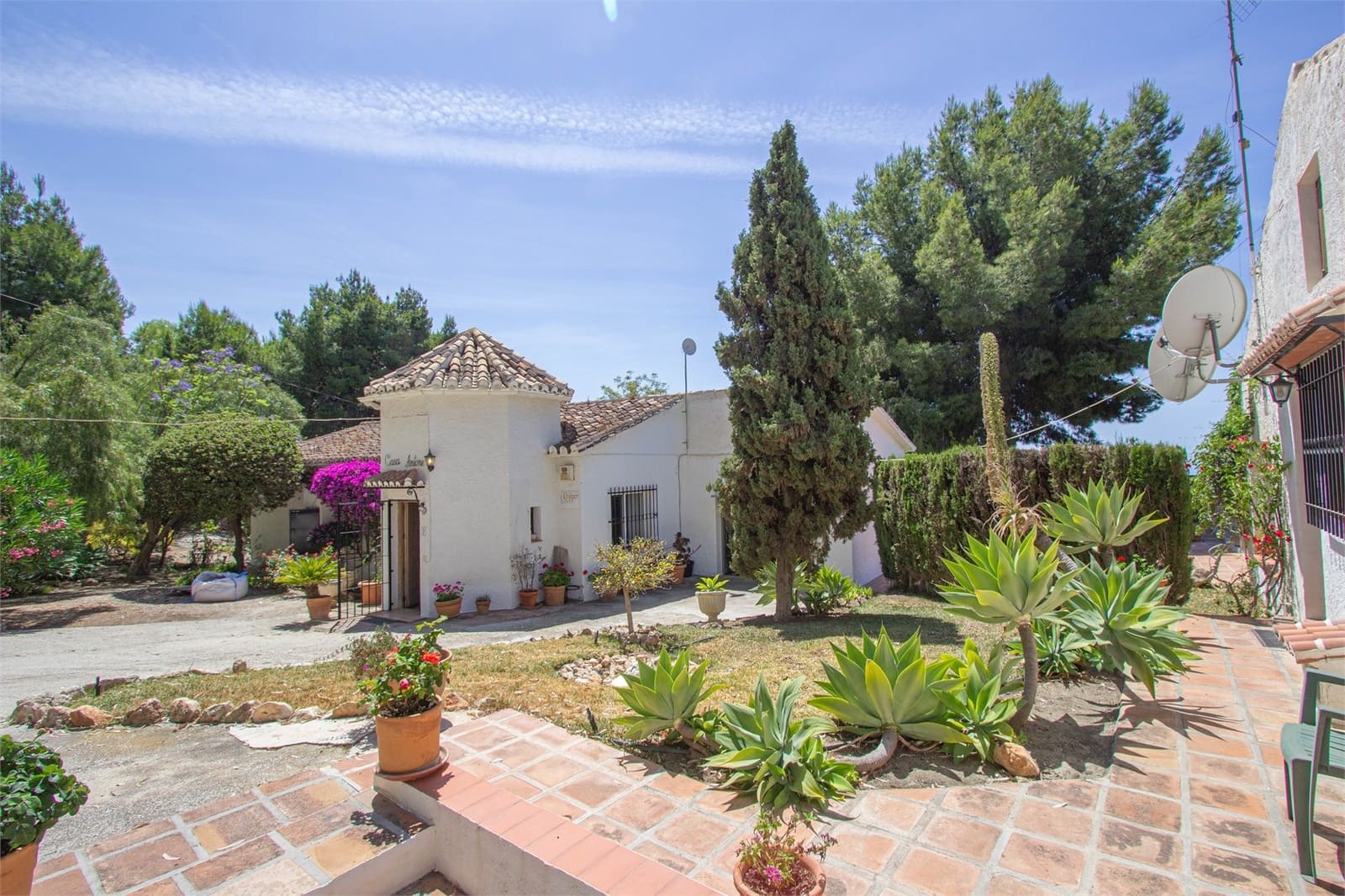 3 bedroom Villa for sale in Frigiliana with pool garage - € 620,000 (Ref: 9976369)