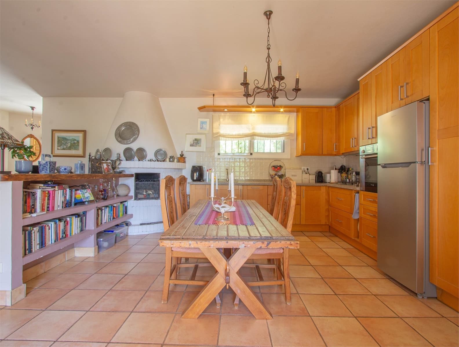 3 bedroom Villa for sale in Frigiliana with pool garage - € 620,000 (Ref: 9976369)