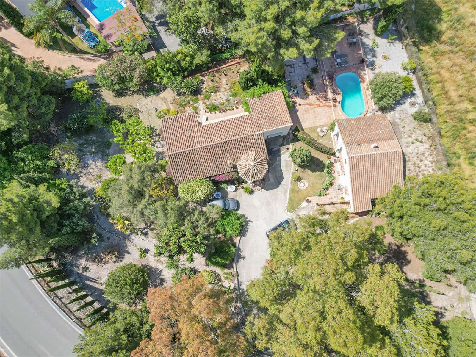 3 bedroom Villa for sale in Frigiliana with pool garage - € 620,000 (Ref: 9976369)