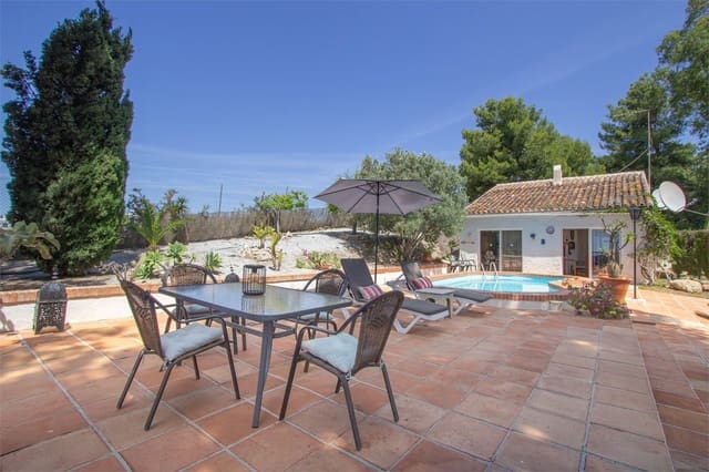 Villa/Maison à vendre à Frigiliana - 620 000 € (Ref: 9976369)