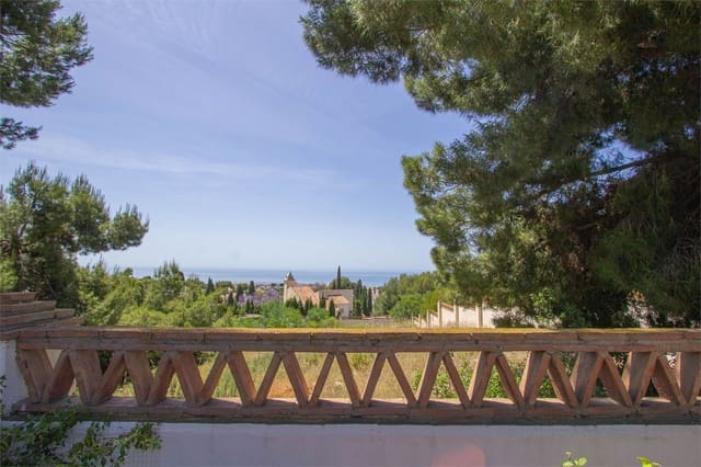 Villa/Maison à vendre à Frigiliana - 620 000 € (Ref: 9976369)