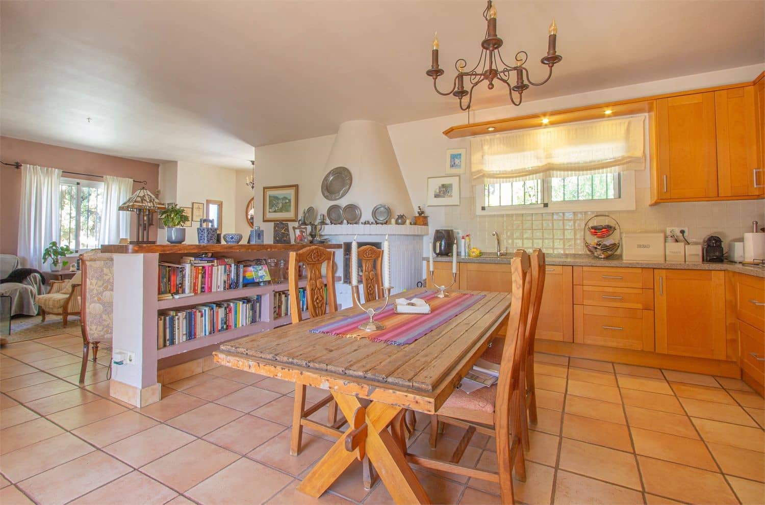 Moradia para venda em Frigiliana - 620 000 € (Ref: 9976369)