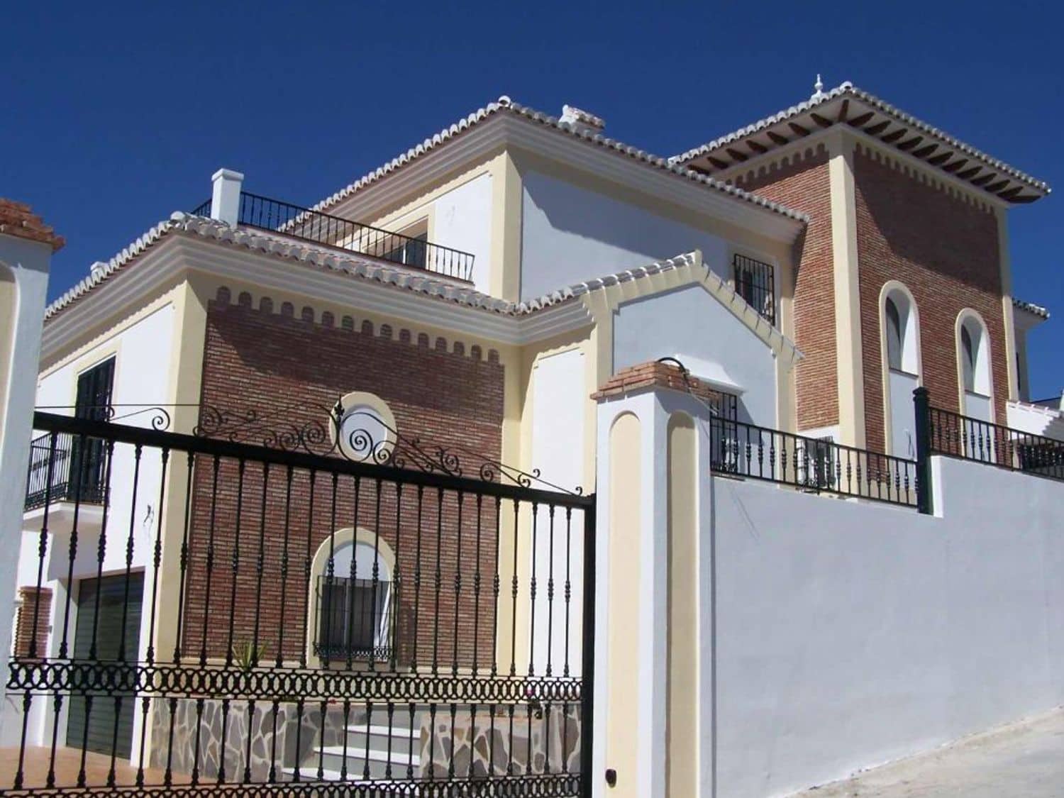 Moradia para venda em Frigiliana - 1 299 000 € (Ref: 9976370)
