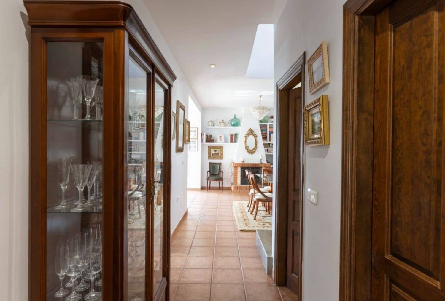 Moradia para venda em Motril - 499 000 € (Ref: 9976371)