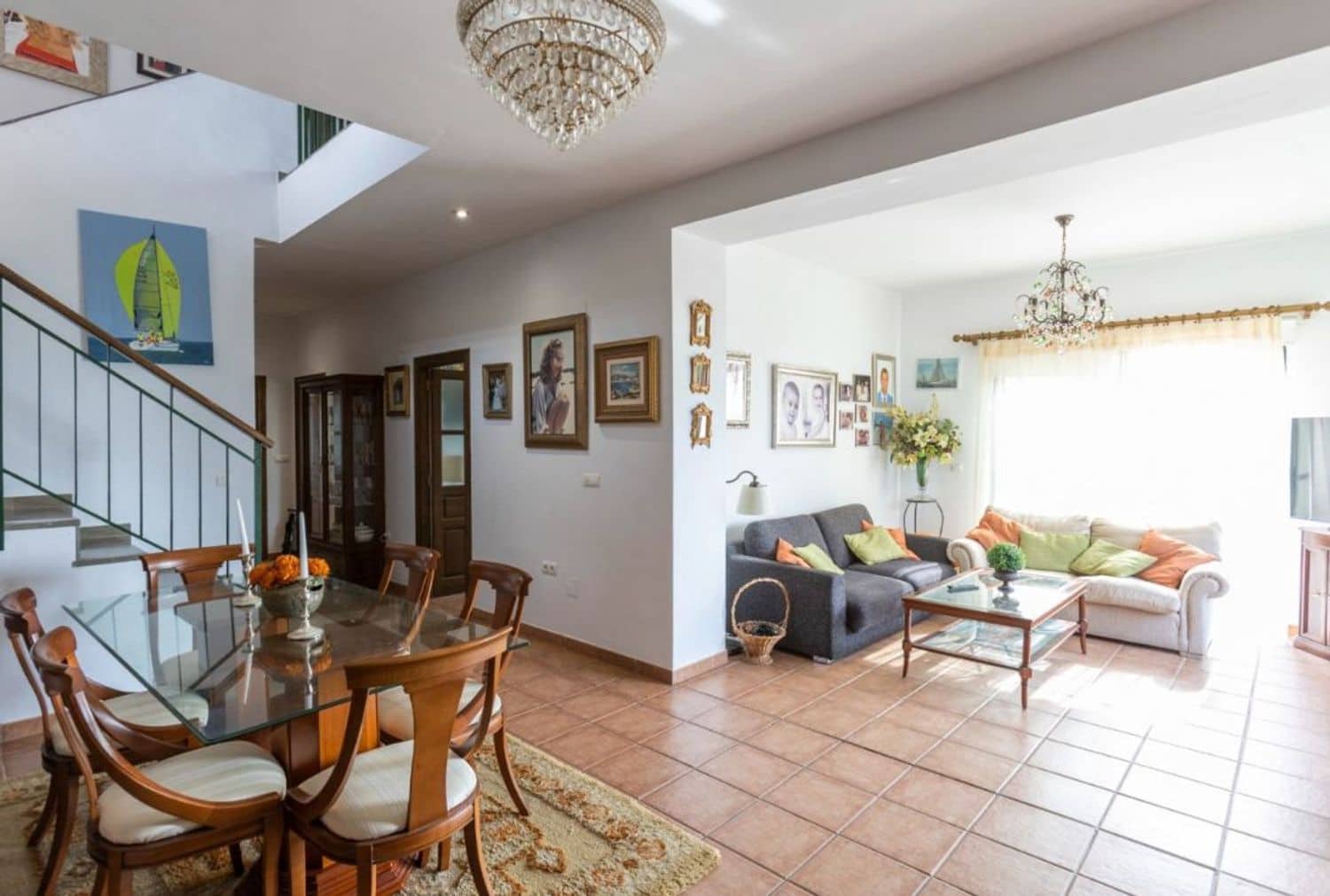 Moradia para venda em Motril - 499 000 € (Ref: 9976371)