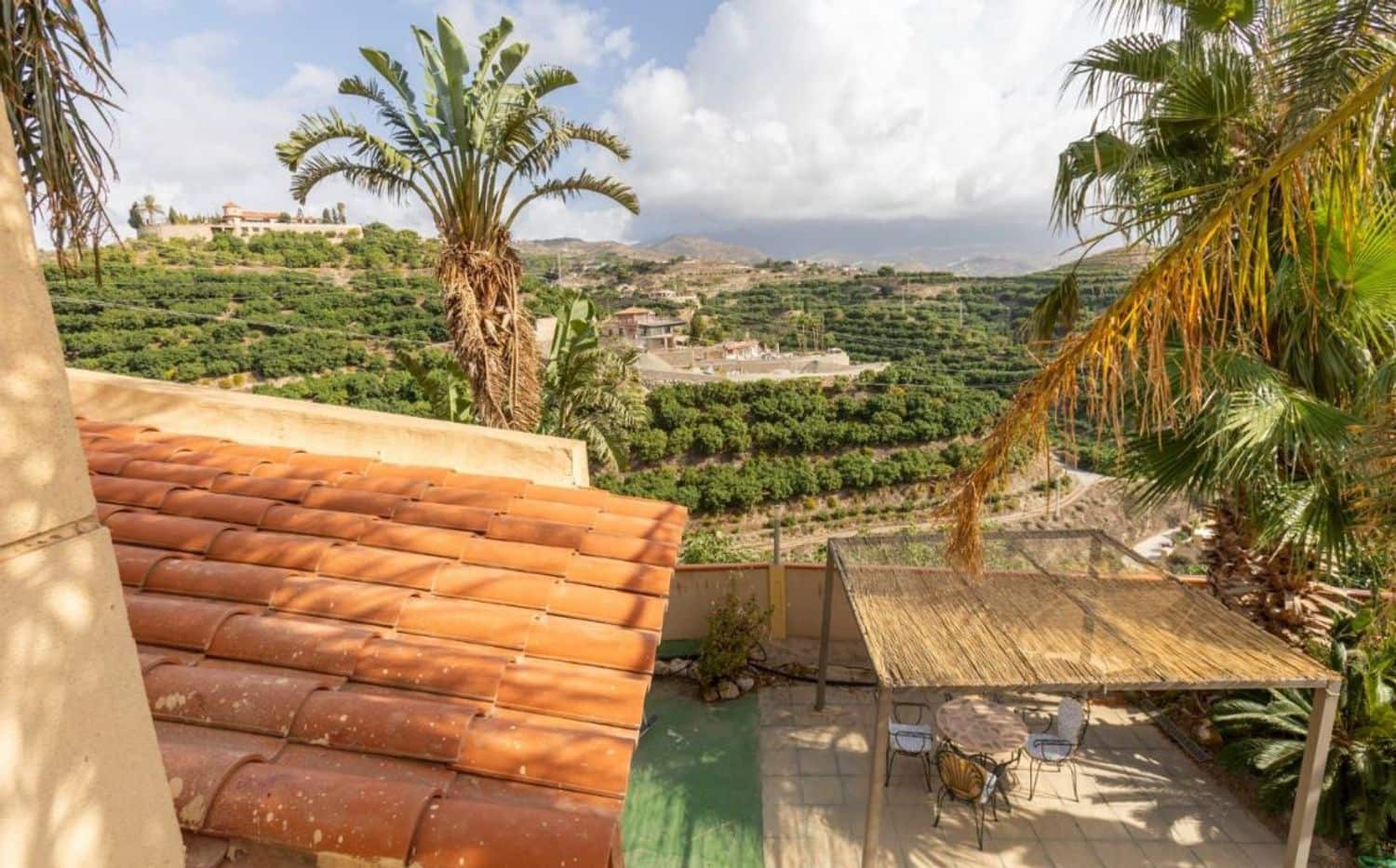Moradia para venda em Motril - 499 000 € (Ref: 9976371)