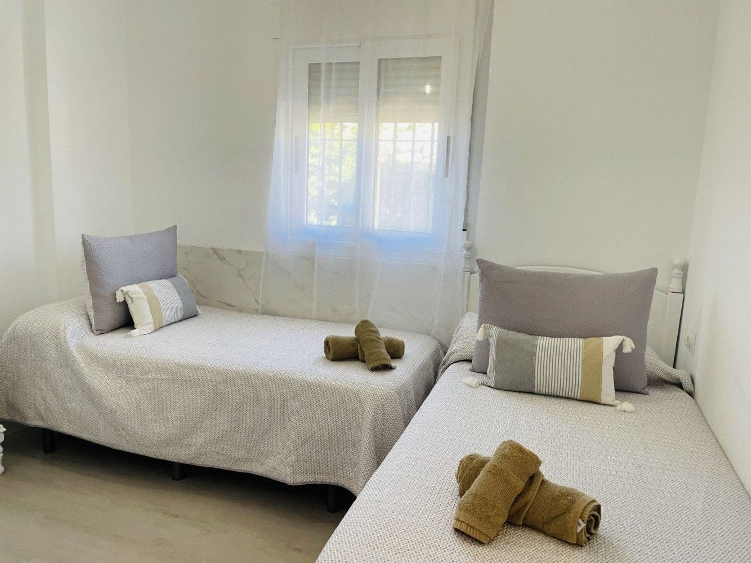 Apartment for sale in Nerja - € 385,000 (Ref: 9976373)