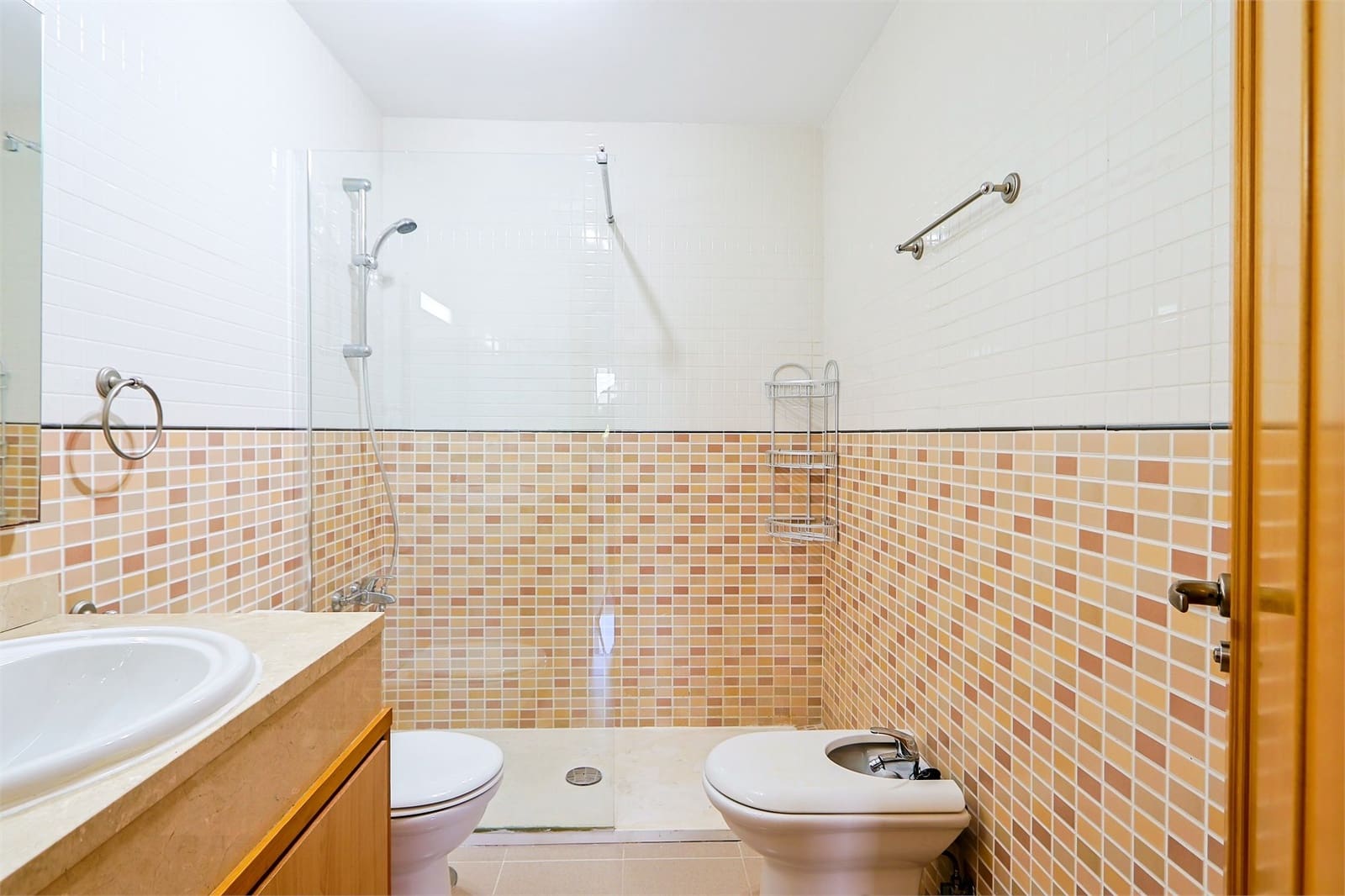 3 bedroom Apartment for sale in Nerja with garage - € 449,000 (Ref: 9976375)