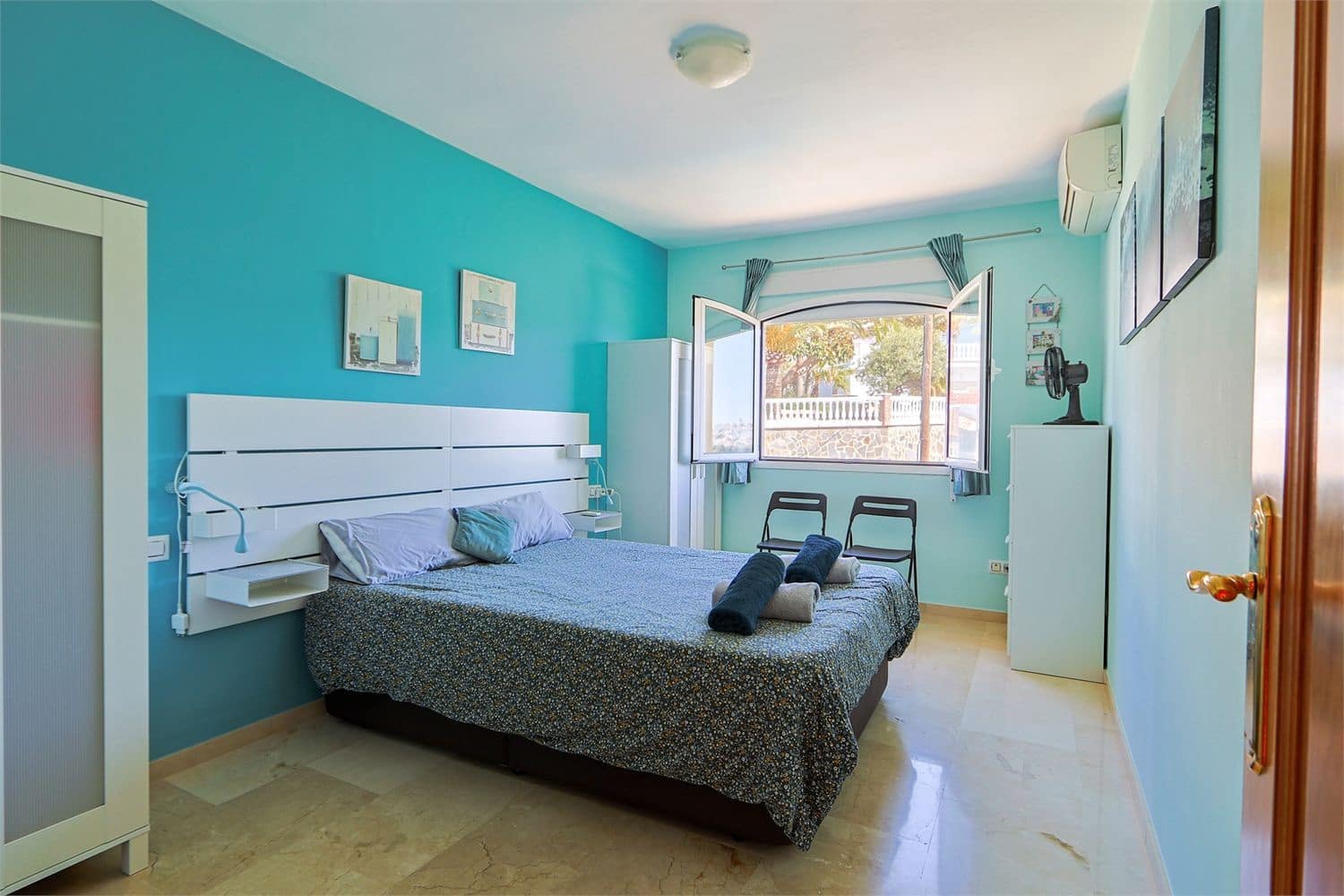 Villa for sale in Torrox-Costa - € 469,000 (Ref: 9976376)