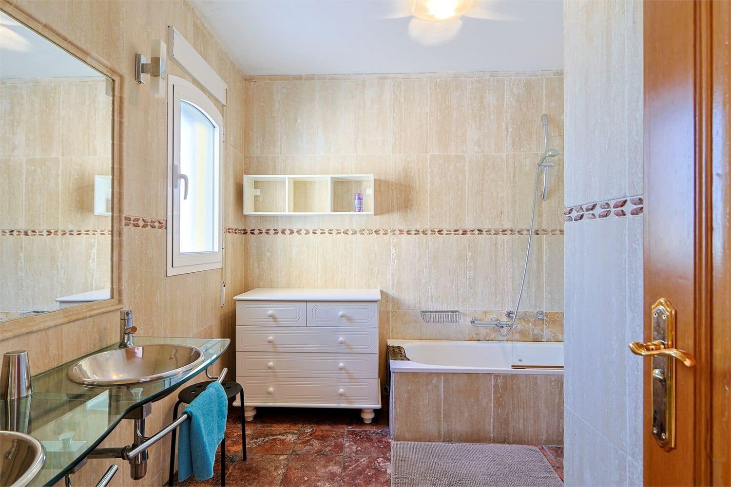 Villa for sale in Torrox-Costa - € 469,000 (Ref: 9976376)