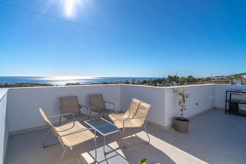 3 slaapkamer Villa te koop in Nerja met zwembad garage - € 829.000 (Ref: 9976377)