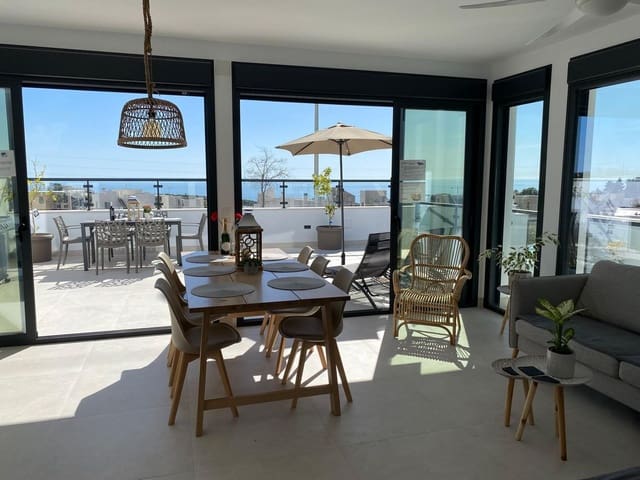 Villa zu verkaufen in Capistrano, Nerja - 789.000 € (Ref: 9976377)