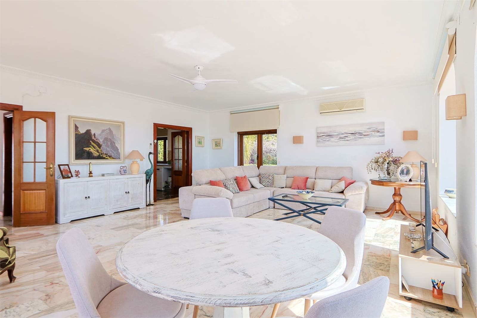 6 soveværelse Villa til salg i Nerja med swimmingpool garage - € 1.340.000 (Ref: 9976378)