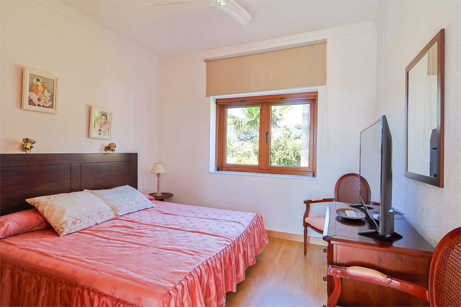 6 soveværelse Villa til salg i Nerja med swimmingpool garage - € 1.340.000 (Ref: 9976378)