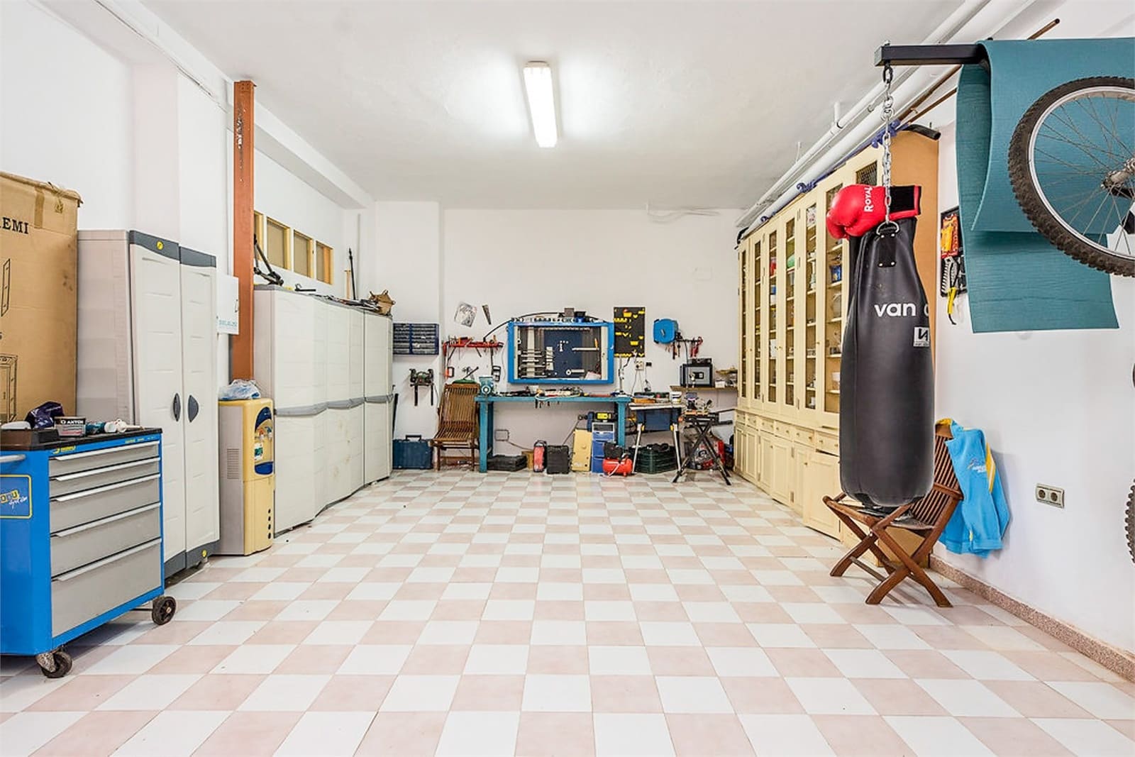 4 soveværelse Villa til salg i Motril med swimmingpool garage - € 900.000 (Ref: 9976379)