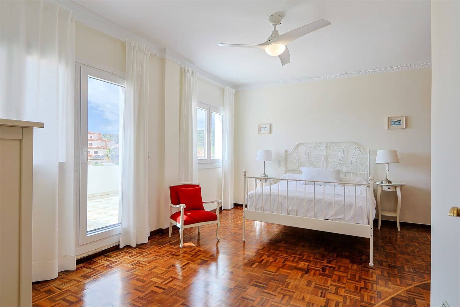 Moradia para venda em Motril - 900 000 € (Ref: 9976379)