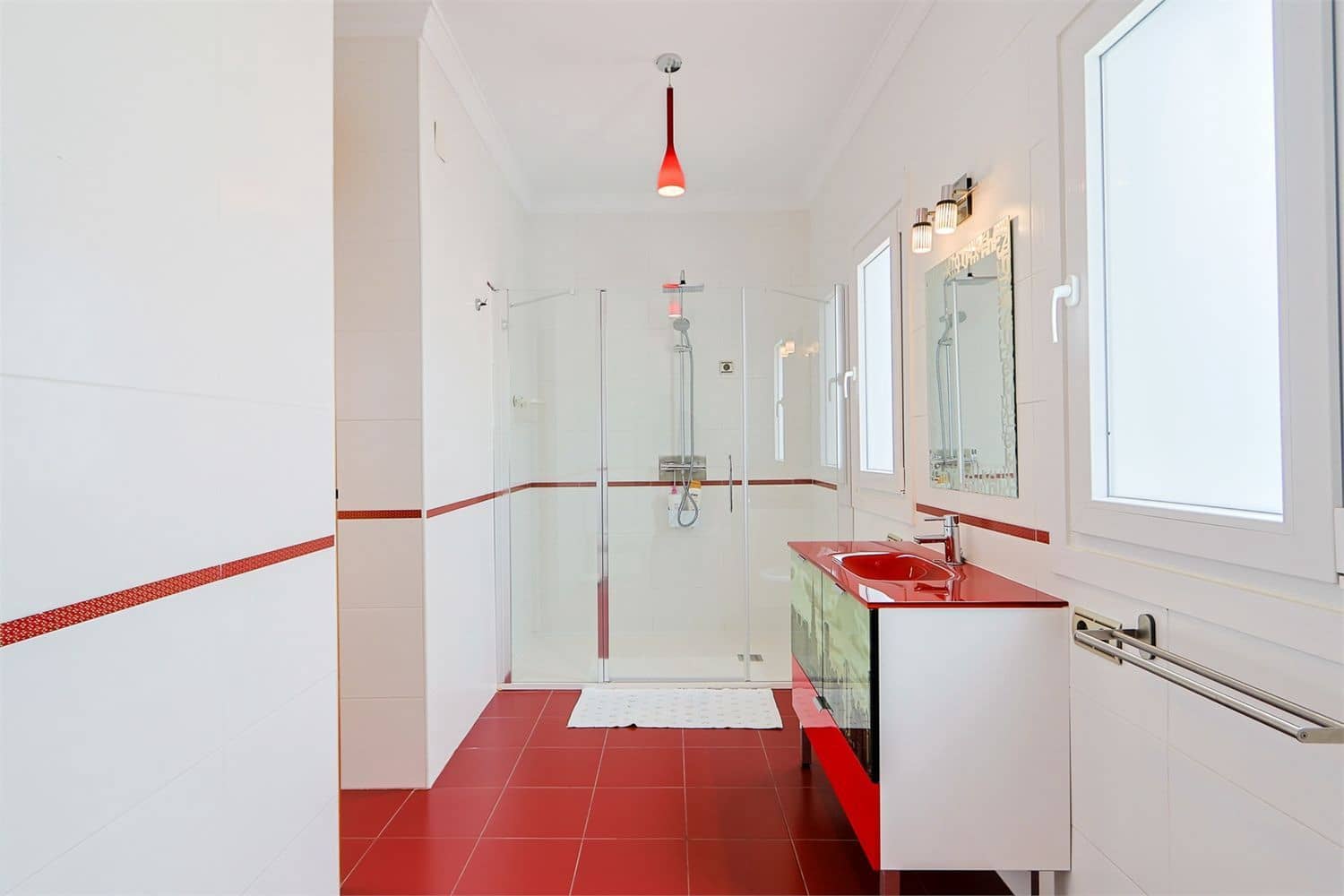 Moradia para venda em Motril - 900 000 € (Ref: 9976379)