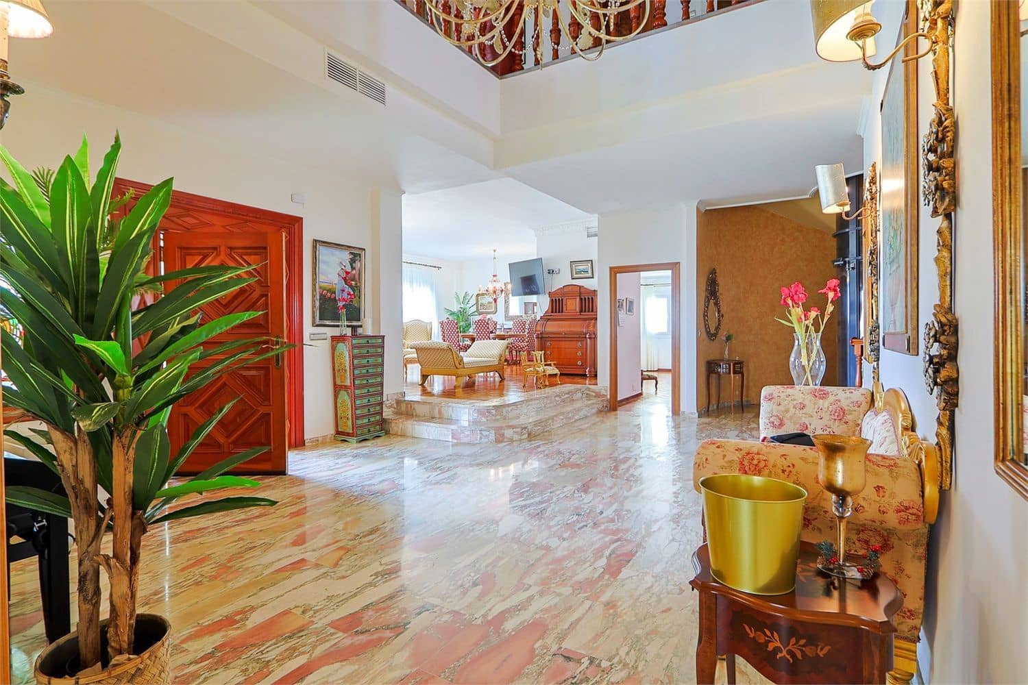 Moradia para venda em Motril - 900 000 € (Ref: 9976379)