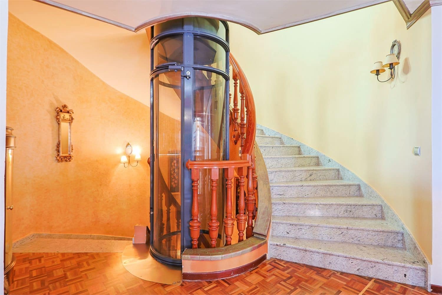 Moradia para venda em Motril - 900 000 € (Ref: 9976379)