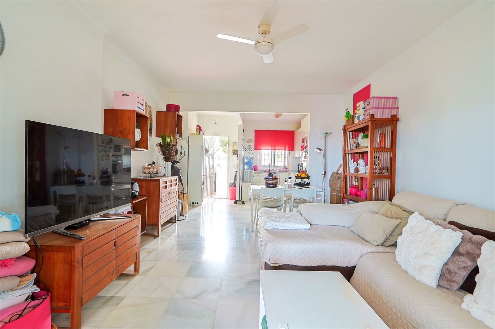 2 bedroom Townhouse for sale in Torrox with pool garage - € 380,000 (Ref: 9976380)