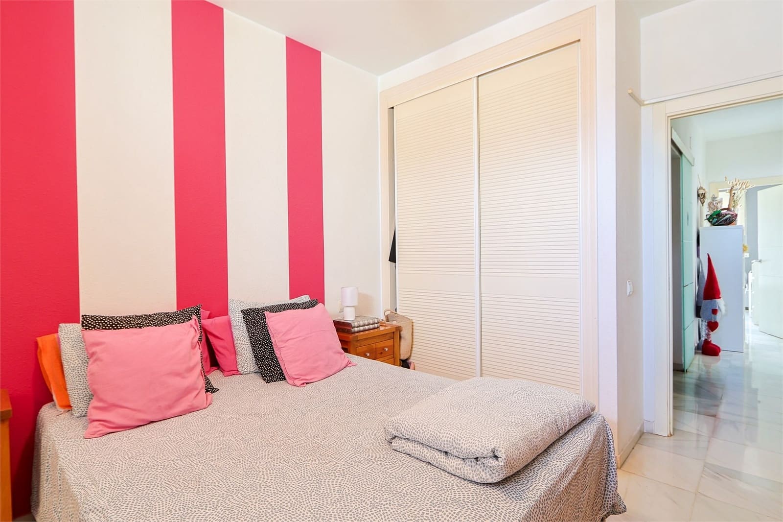 2 bedroom Townhouse for sale in Torrox with pool garage - € 380,000 (Ref: 9976380)