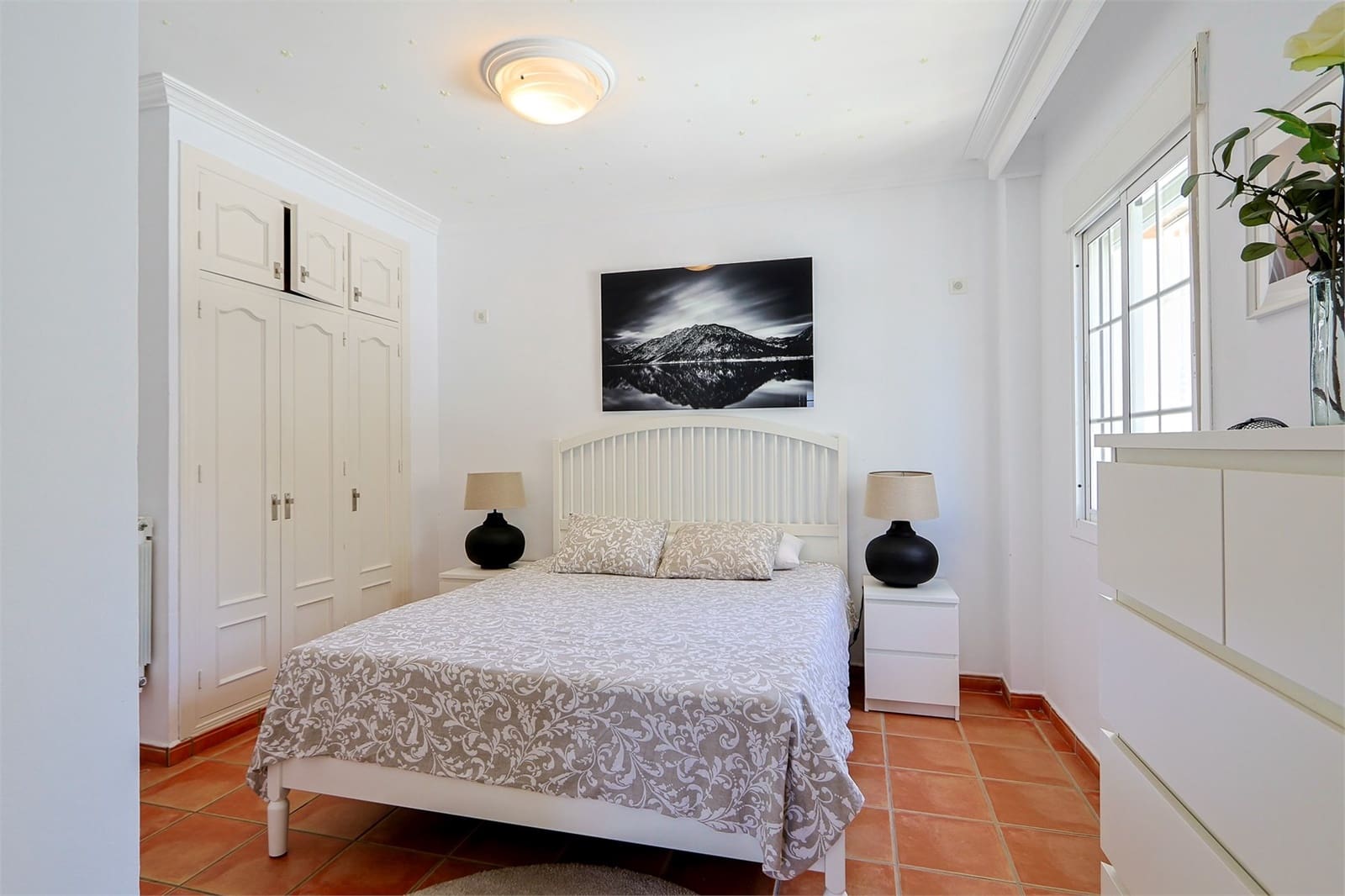 14 bedroom Villa for sale in Torrox with pool garage - € 1,250,000 (Ref: 9976381)
