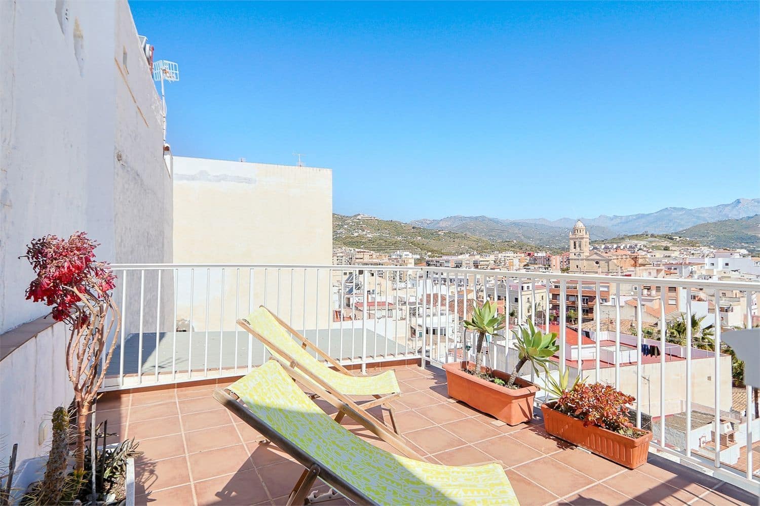 Terraced Villa for sale in Almunecar - € 280,000 (Ref: 9976382)