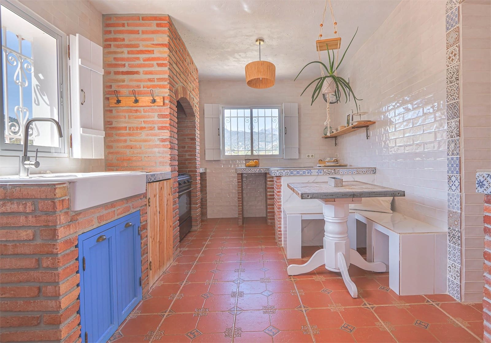 4 bedroom Finca/Country House for sale in Nerja with pool garage - € 1,099,000 (Ref: 9976384)