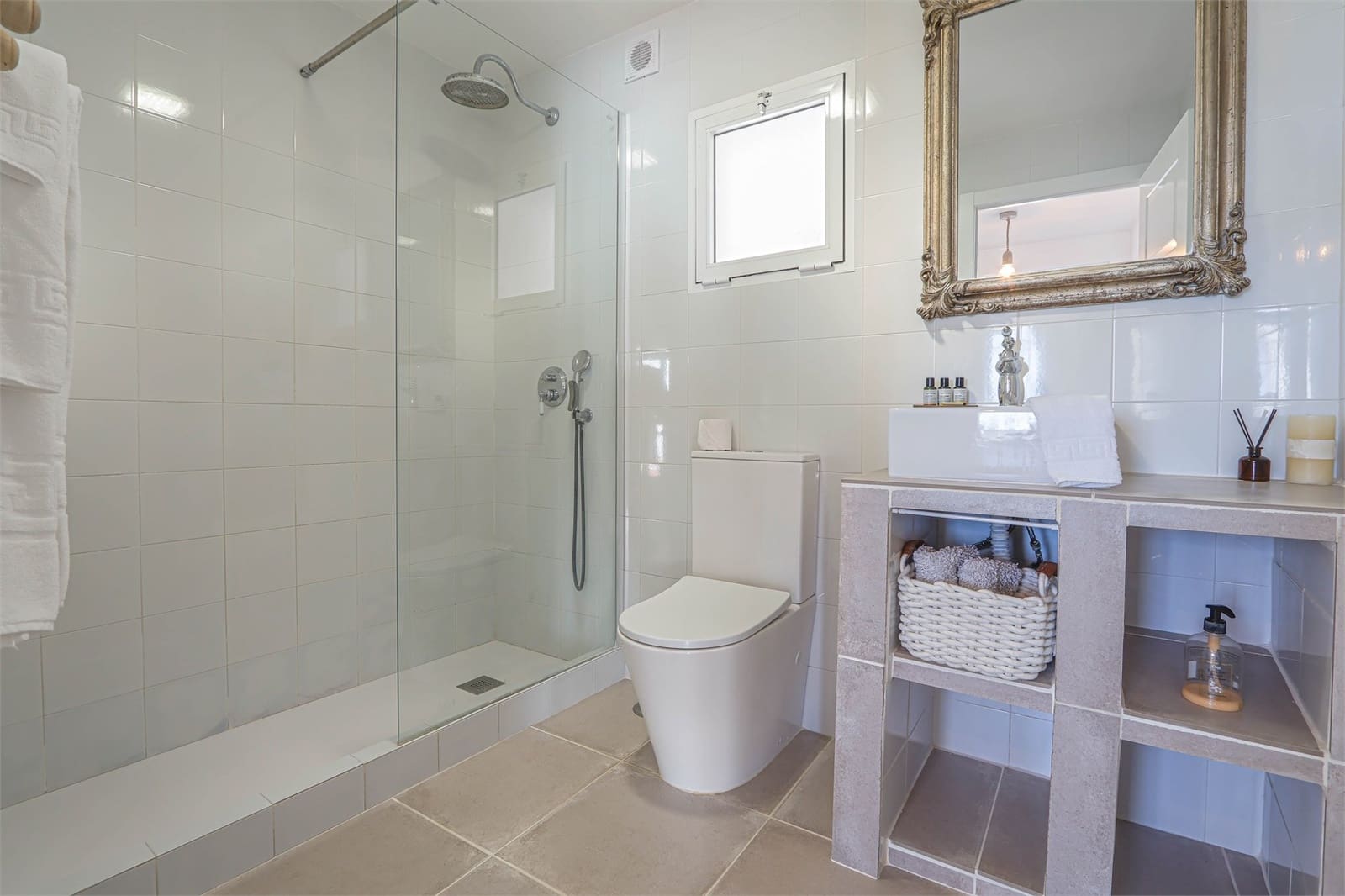 4 bedroom Finca/Country House for sale in Nerja with pool garage - € 1,099,000 (Ref: 9976384)
