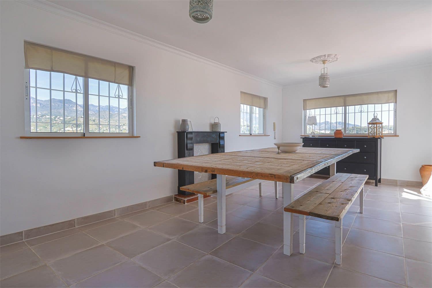 Moradia para venda em Nerja com piscina - 995 000 € (Ref: 9976384)