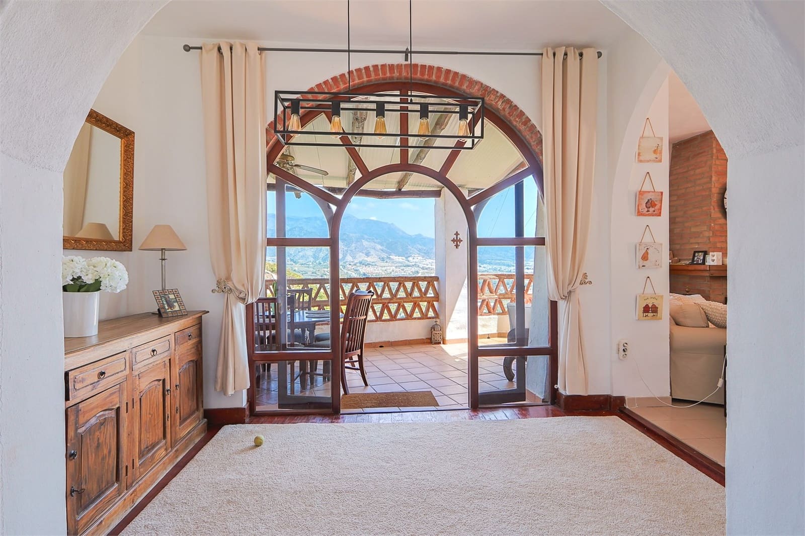 5 slaapkamer Villa te koop in Nerja met zwembad garage - € 950.000 (Ref: 9976385)