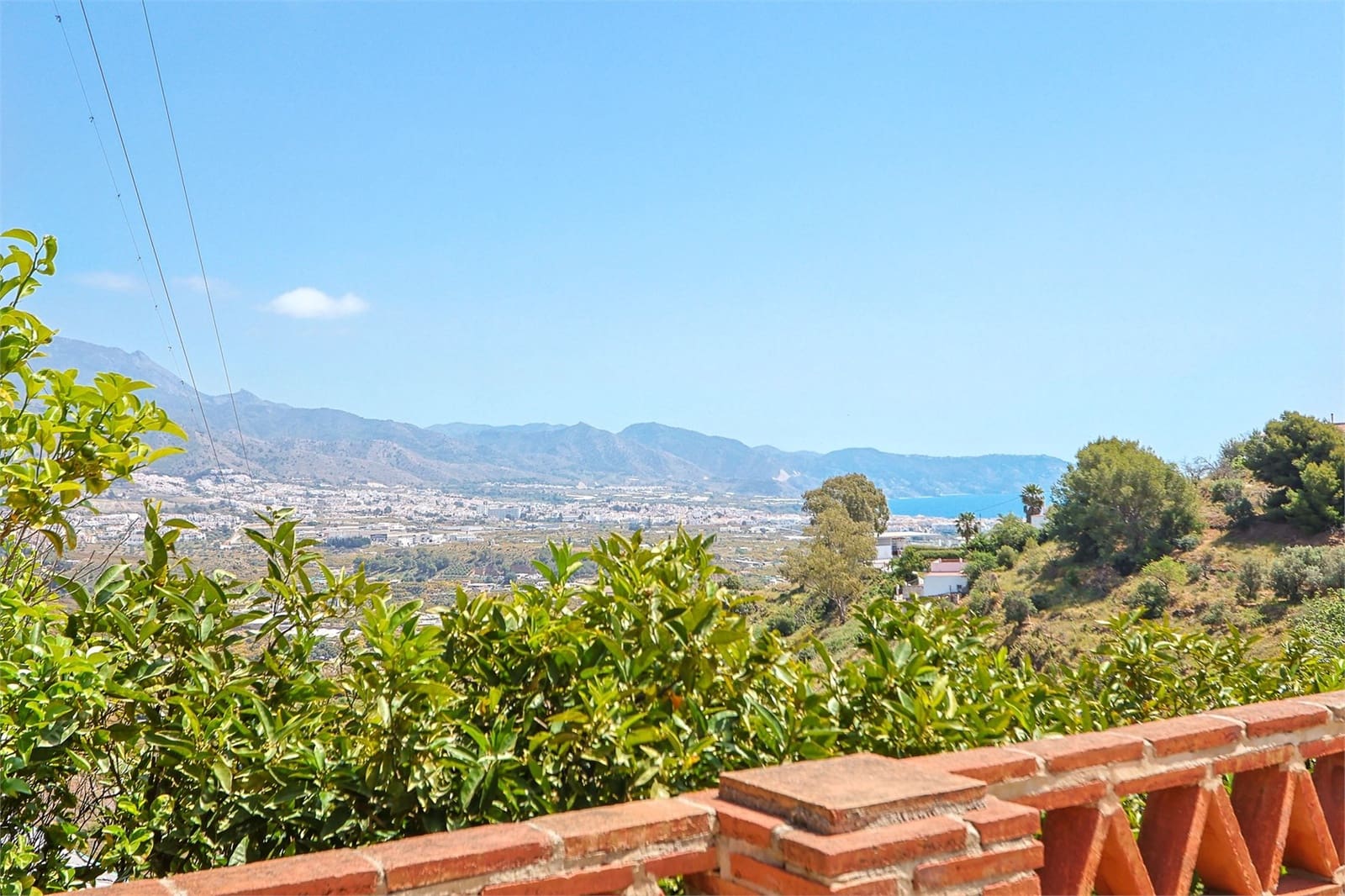 5 slaapkamer Villa te koop in Nerja met zwembad garage - € 950.000 (Ref: 9976385)