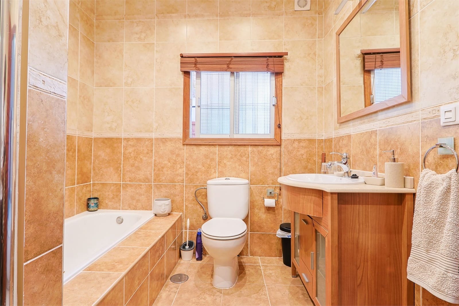 5 slaapkamer Villa te koop in Nerja met zwembad garage - € 950.000 (Ref: 9976385)