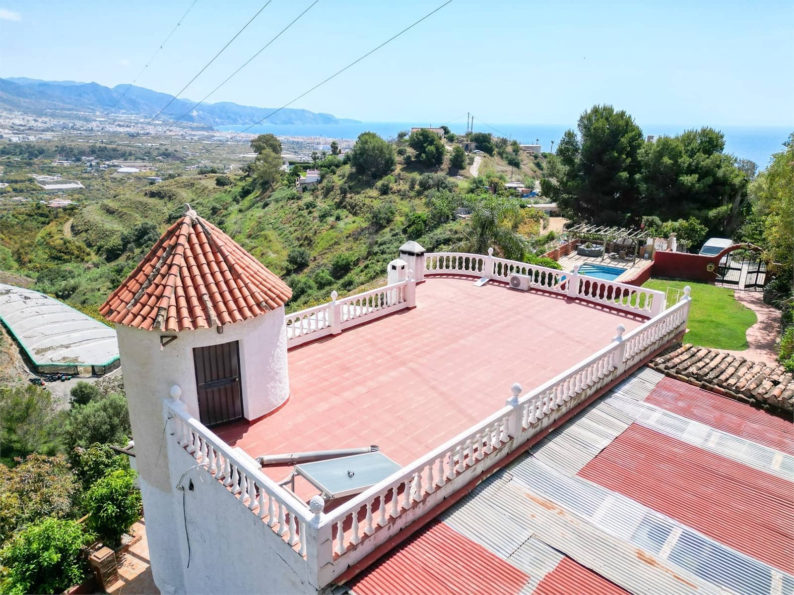 5 slaapkamer Villa te koop in Nerja met zwembad garage - € 950.000 (Ref: 9976385)