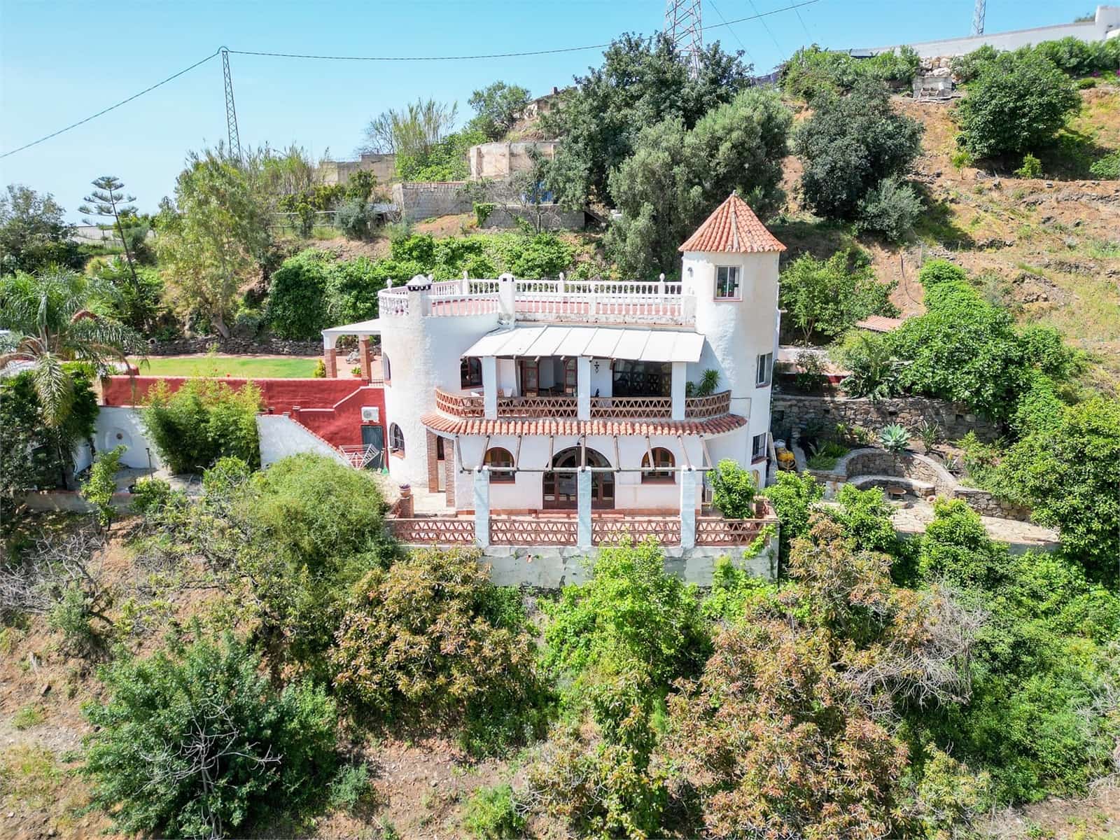 5 slaapkamer Villa te koop in Nerja met zwembad garage - € 950.000 (Ref: 9976385)