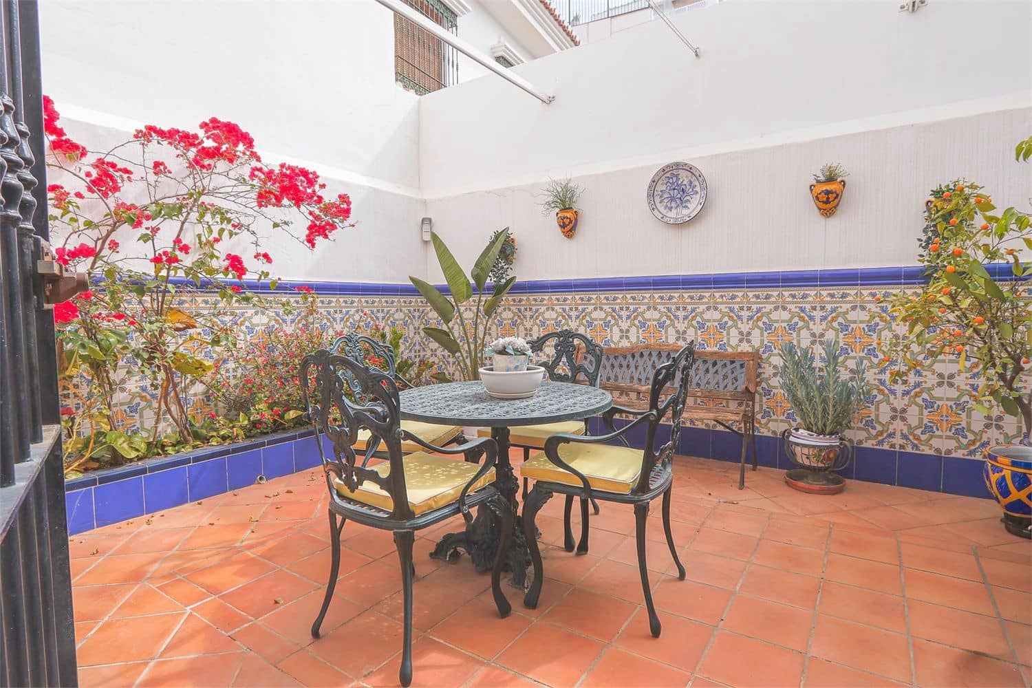 Omakotitalo myytävänä paikassa Nerja - 595 000 € (Ref: 9976386)