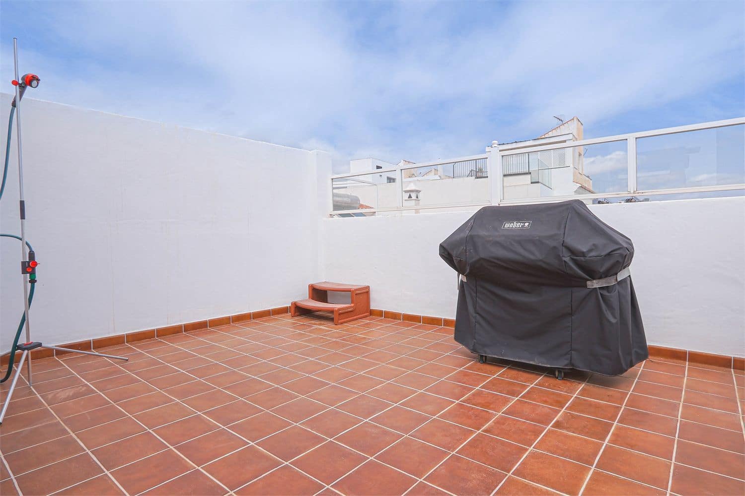 Omakotitalo myytävänä paikassa Nerja - 595 000 € (Ref: 9976386)