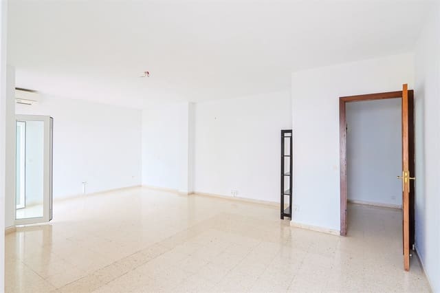 Apartamento de 3 habitaciones en Nerja en venta - 425.000 € (Ref: 9976388)